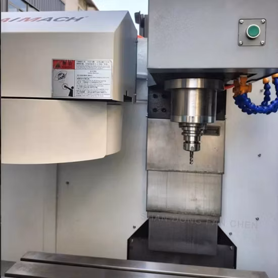 ODM OEM Xh7132 Vmc550 Vmc640 Vmc650 Vmc850 Vmc1160 Vmc1370 Vmc1890 Bt50 Metal 3 / 4 / 5 Axis Vertical Machining Center Metal CNC Milling Machine Vmc Bt50 Bt40